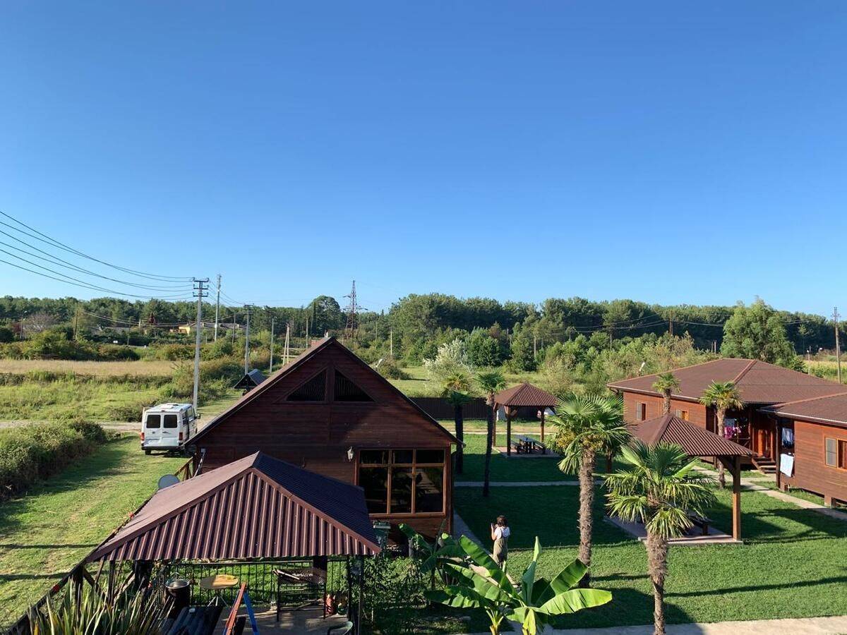 Фото Гостевого дома Отель Лдзаа Пицунда 2